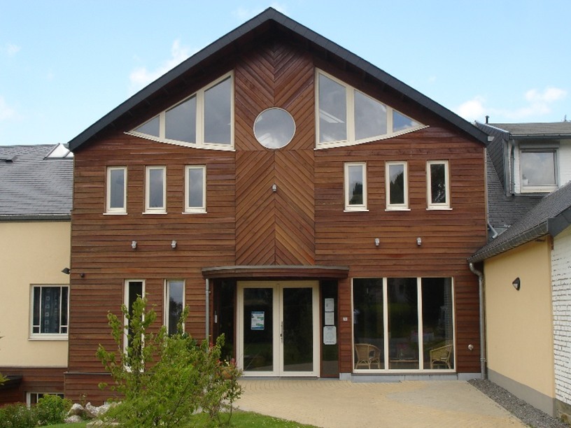 De la prise de mesure à l’installation soignée, 25 ans d’expertise et de confiance partagée.